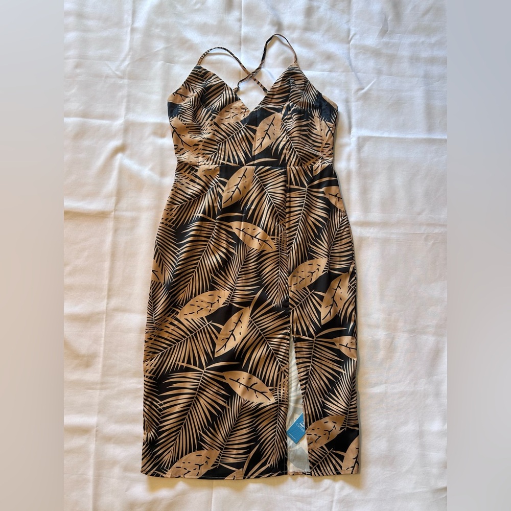 Cupshe Black and Tan Leaf-Print One-Shoulder Slip Dress